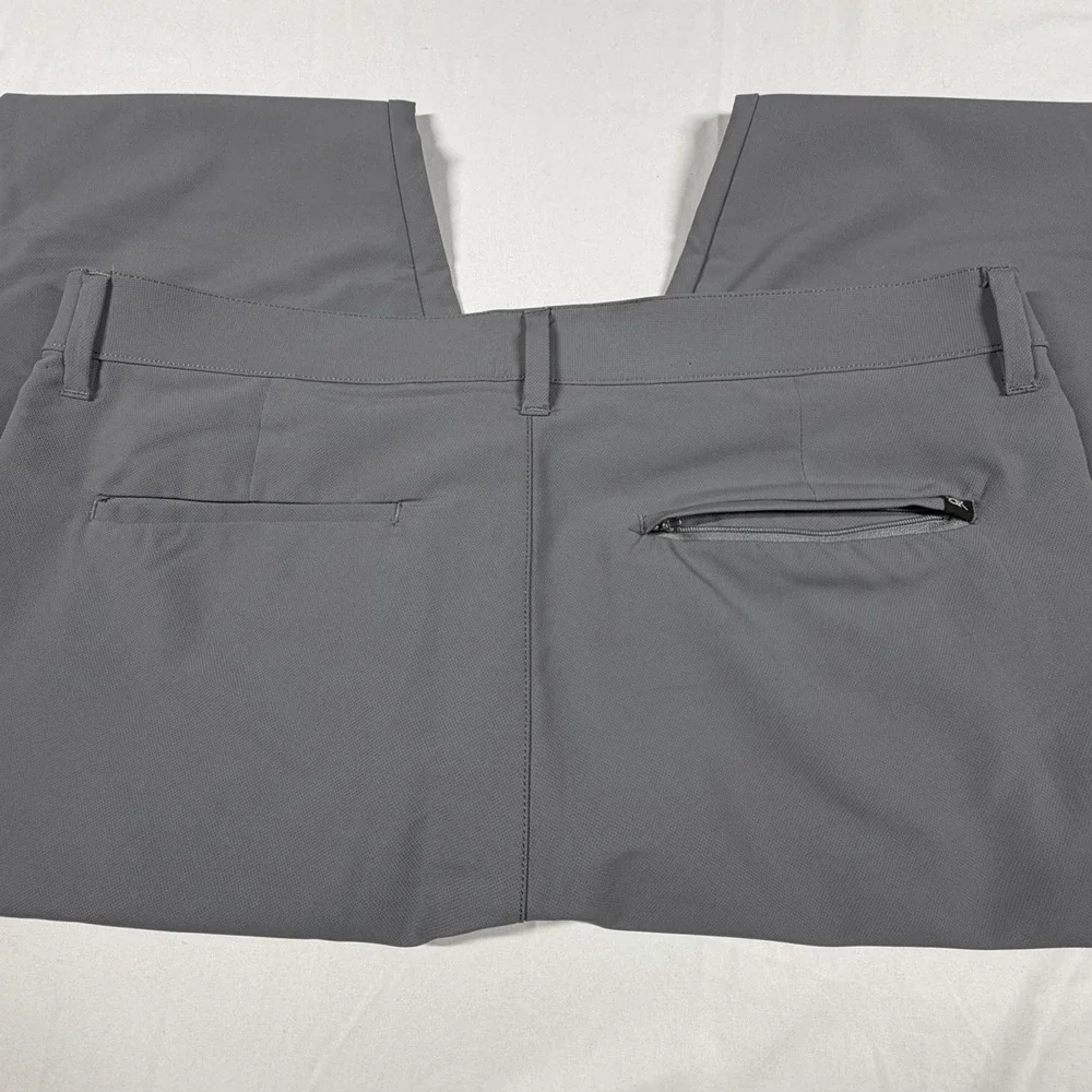 Banana Republic Men's Golf Style Gray Casual Pants 34-30 Polyester Lightweight